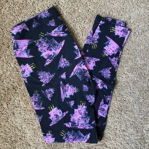 LuLaRoe Birthday Cake Leggings